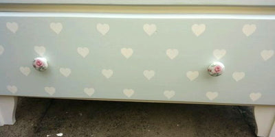 STENCILED NURSERY FURNITURE WITH POLKA DOT HEARTS