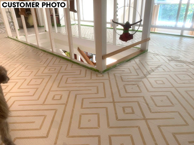 LABYRINTH Wall Pattern Geometric Stencil